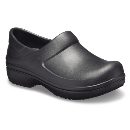 Crocs Classic | Women’s Neria Pro II Work Clog