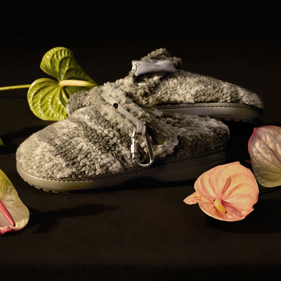 Crocs New | Hollister x Crocs Classic Unfurgettable Clog
